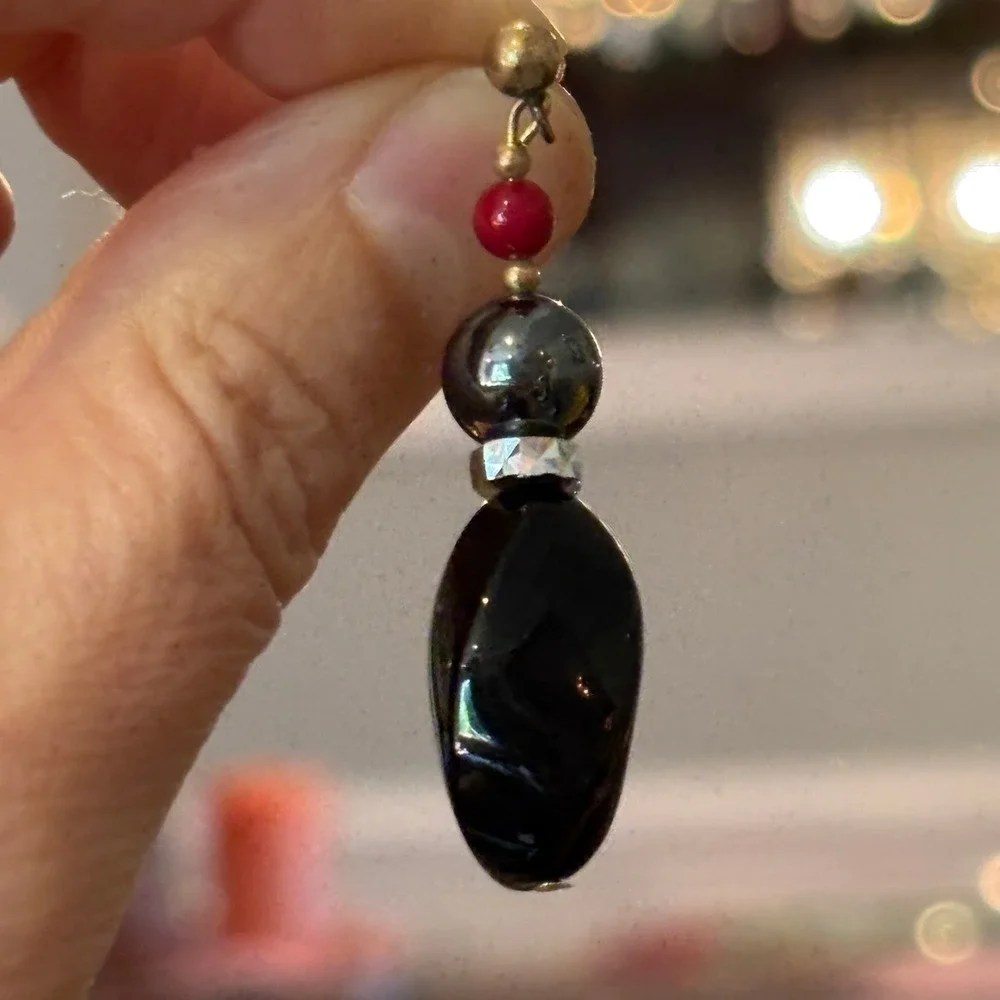 Hematite Black Twisted Bead and Red Accent Necklace Earring Set